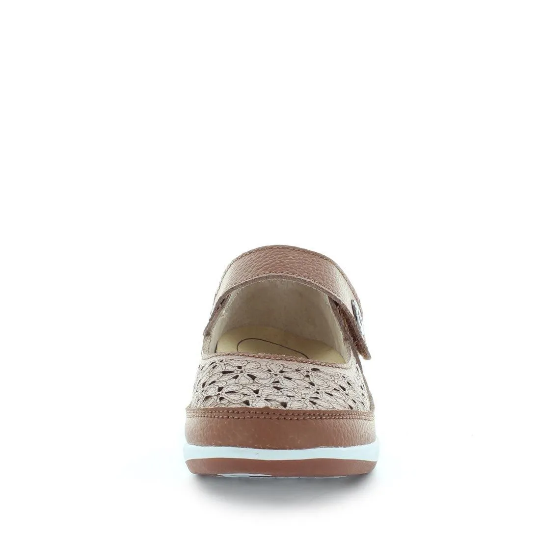 Cada Slip Ons