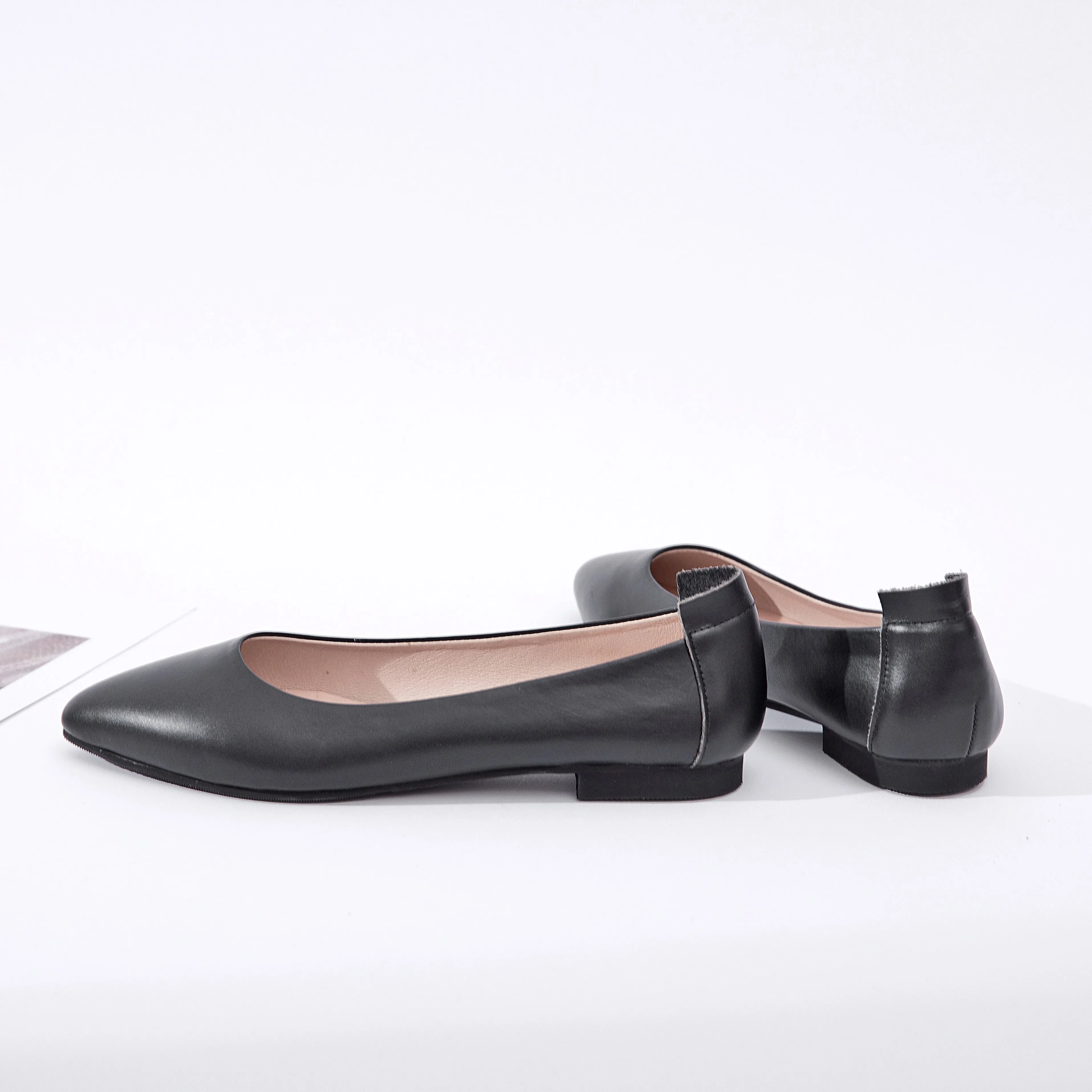 Extremely Soft Flats Shoes, Black