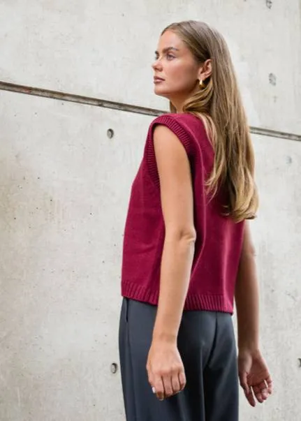 Kasey Vest Wine