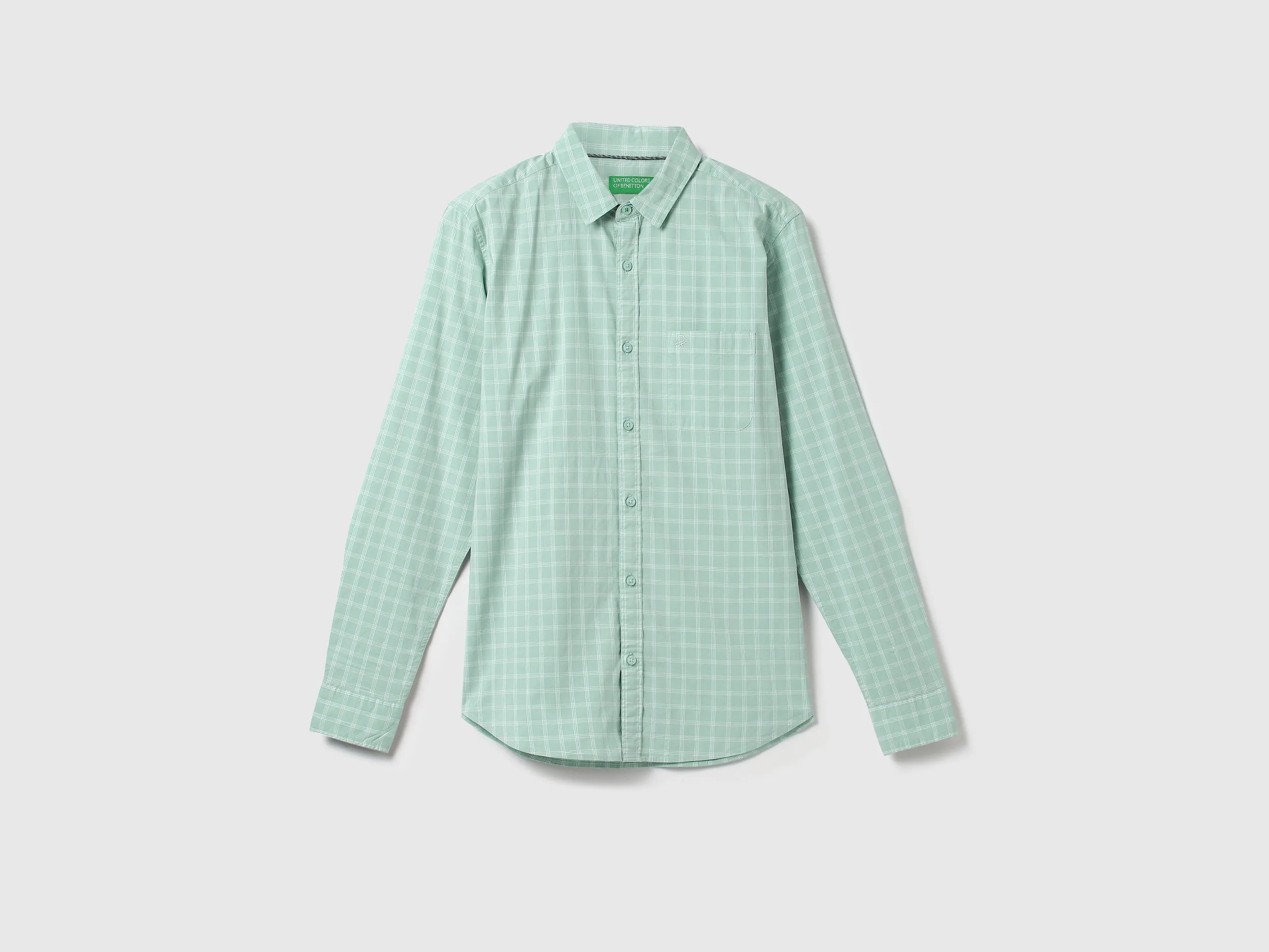 Men Checked Spread Collar Shirt