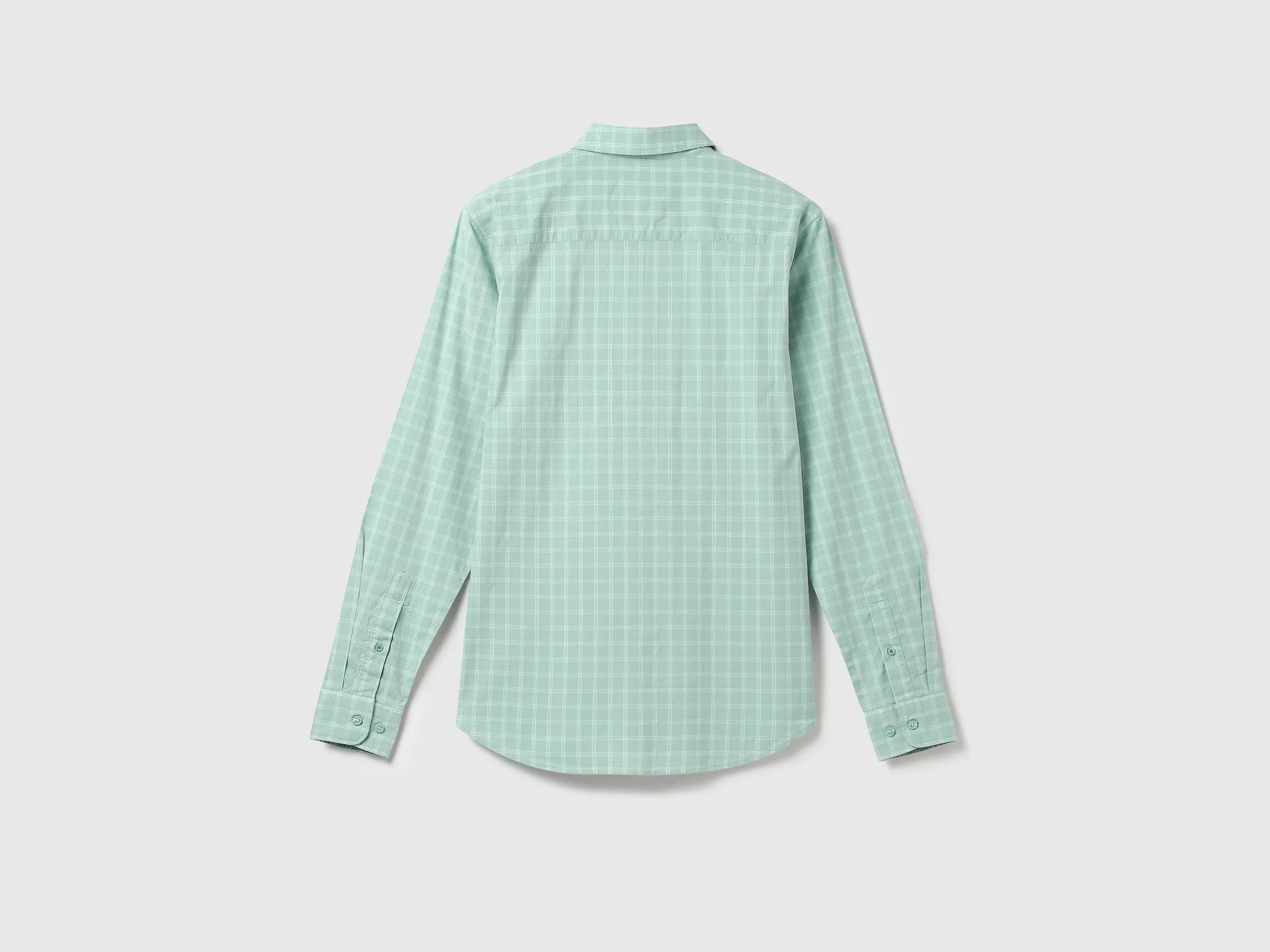 Men Checked Spread Collar Shirt