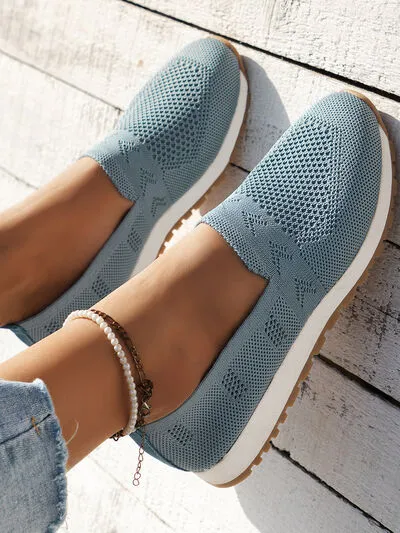 Mesh slip-ons met ronde neus