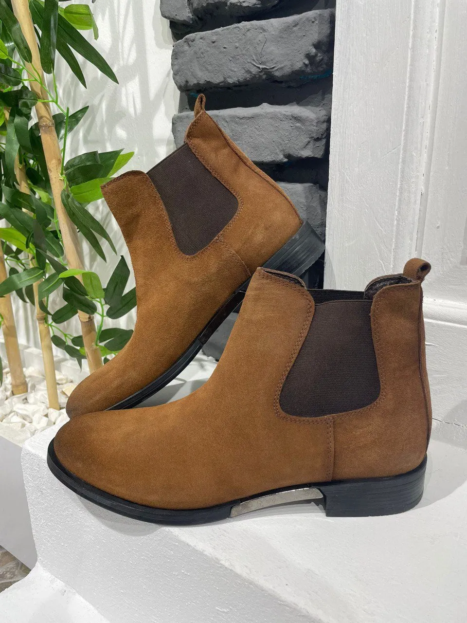Tan Suede Chelsea Boots