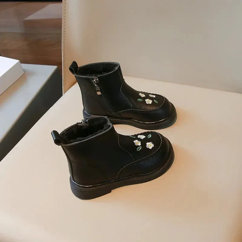 Warm And Comfy - Children's Boots With Floral Embroidery And Zip